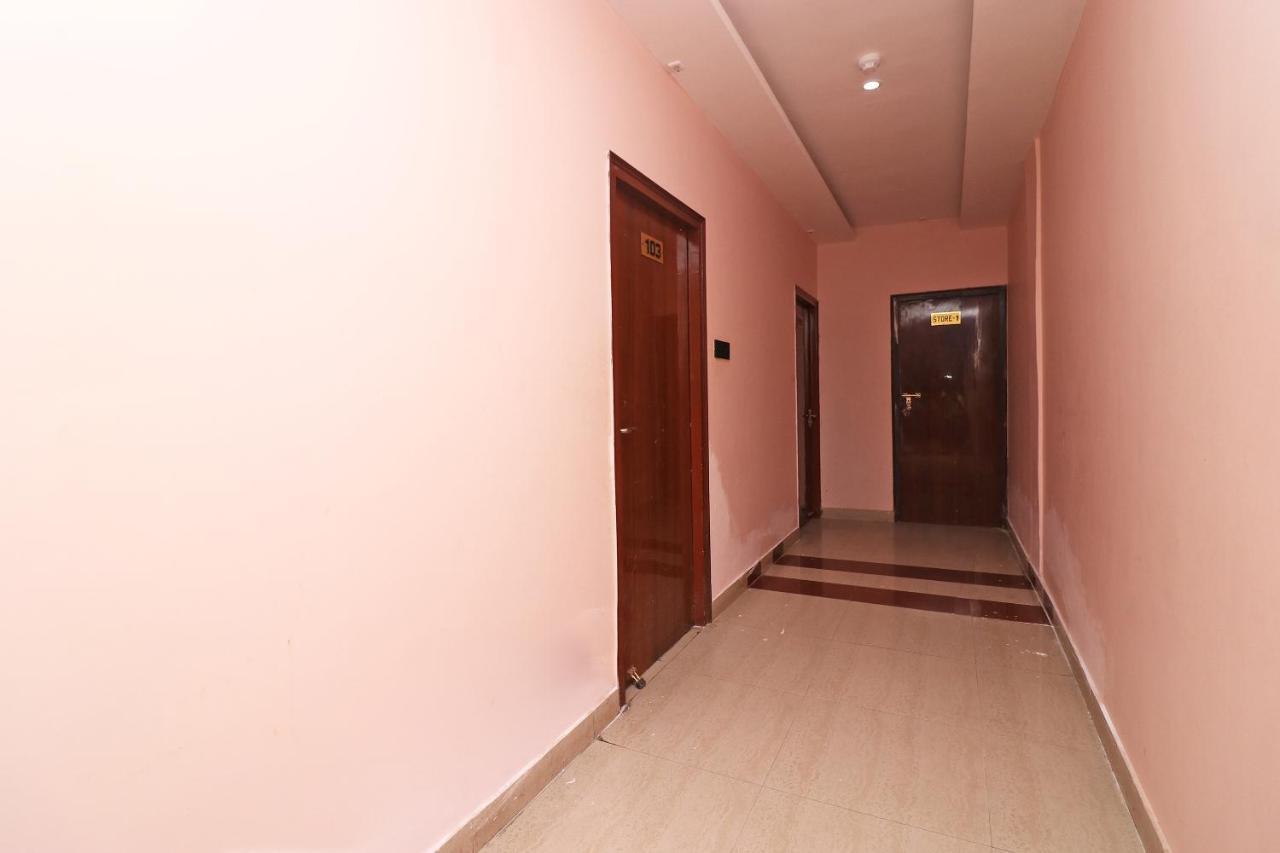 Oyo 62539 Hotel Shree Gopal Puri Exterior foto