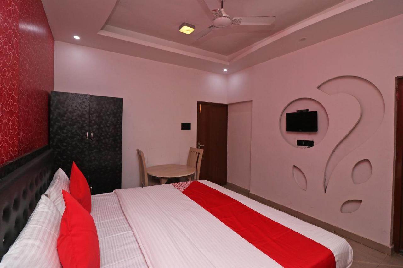 Oyo 62539 Hotel Shree Gopal Puri Exterior foto