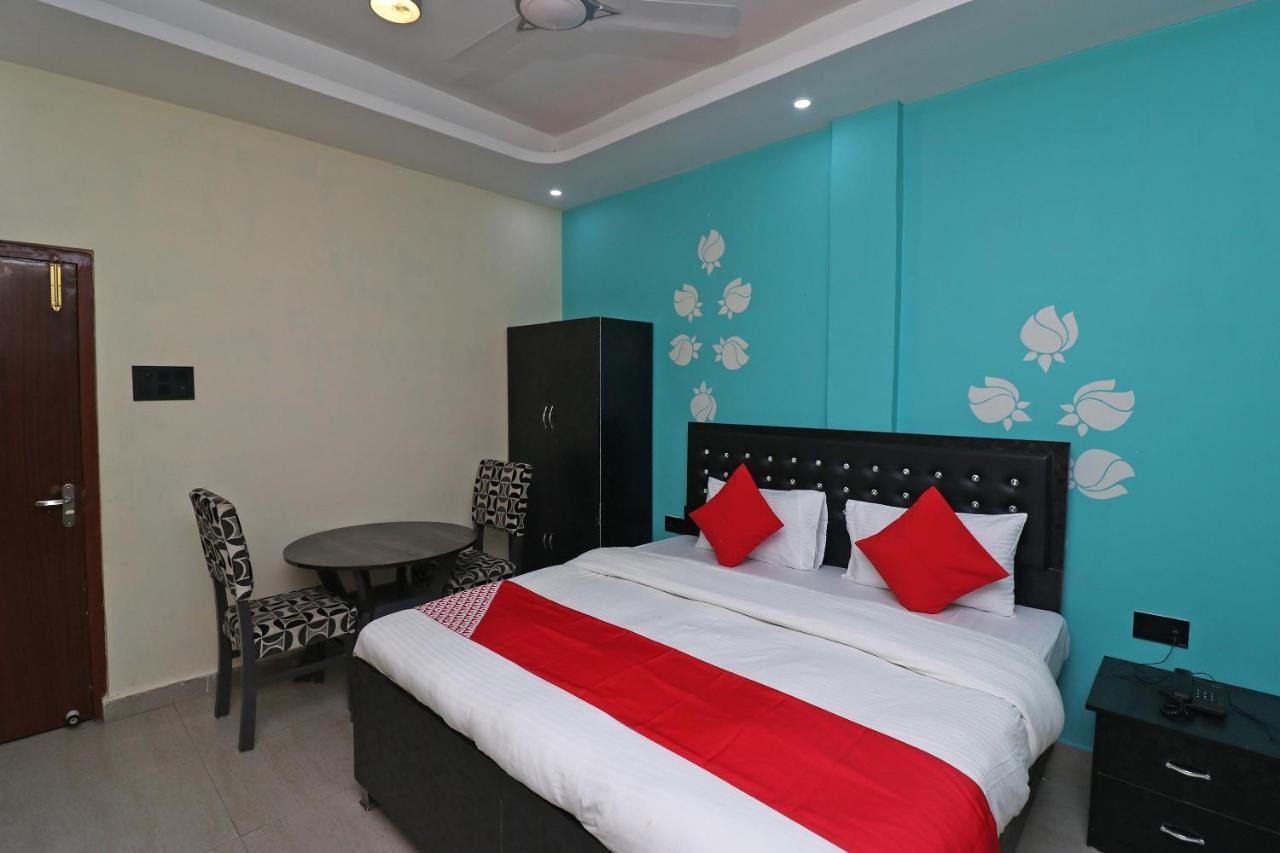 Oyo 62539 Hotel Shree Gopal Puri Exterior foto